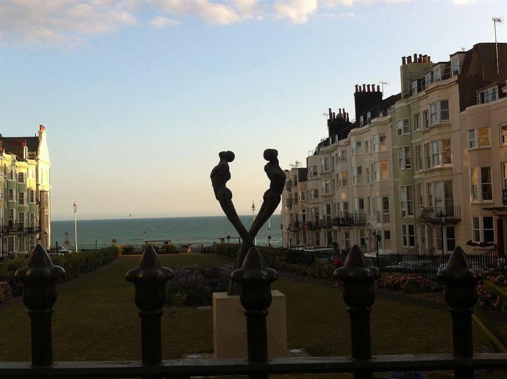 Strawberry Fields Hotel Brighton Exterior photo